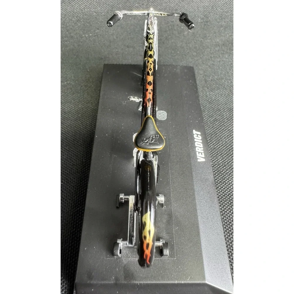 Pedal Scrapers Diecast Bicycle Model Named Verdict 3